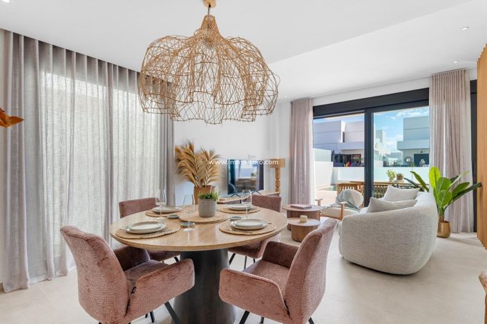 Image No.34-3 Bed Villa for sale