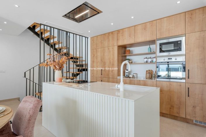 Image No.38-3 Bed Villa for sale