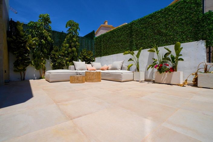 Image No.2-3 Bed Villa for sale