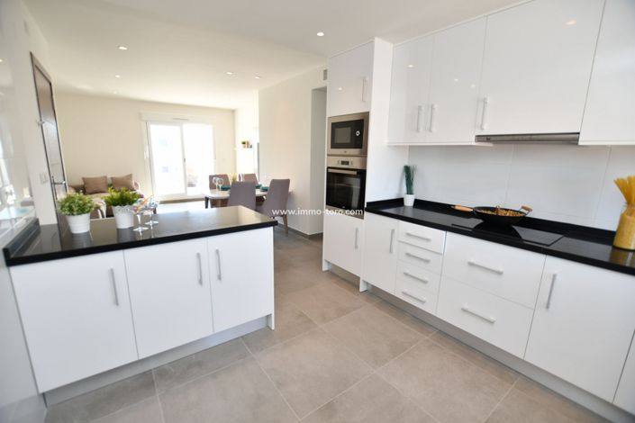 Image No.18-2 Bed Apartment for sale