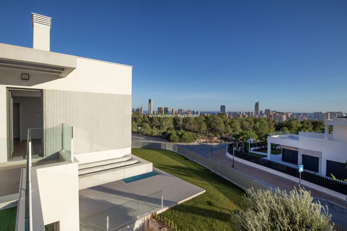 Image No.45-2 Bed Villa for sale