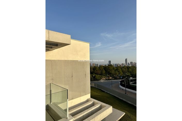 Image No.49-2 Bed Villa for sale