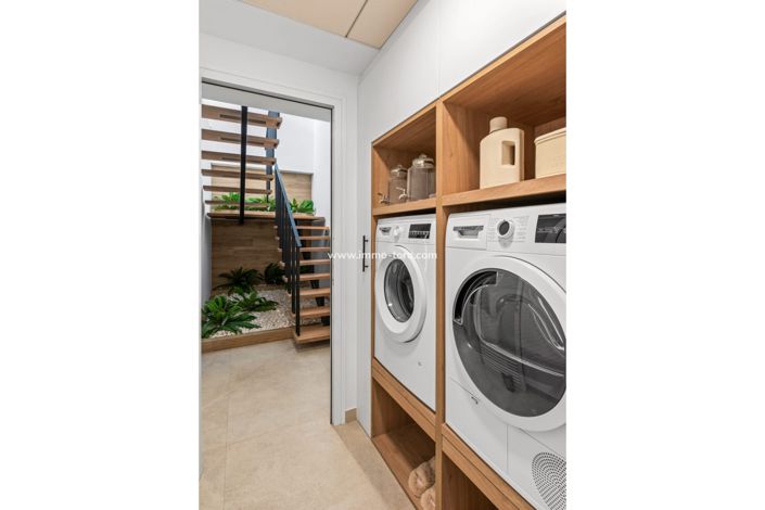 Image No.49-3 Bed Villa for sale