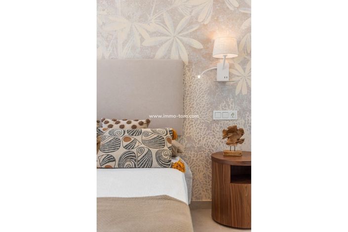 Image No.25-2 Bed Villa for sale