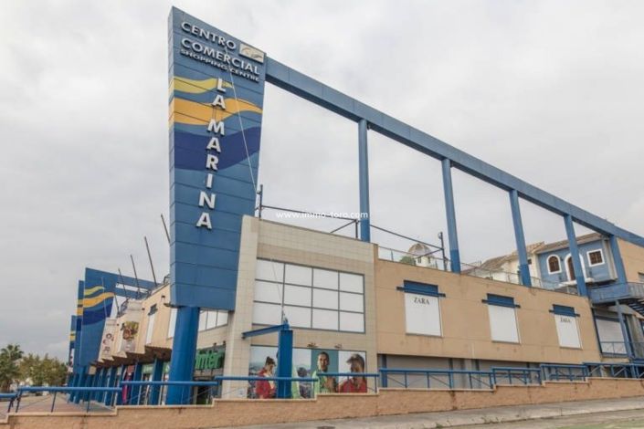 Image No.15-5 Bed Villa for sale