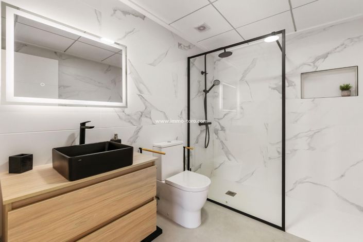 Image No.21-3 Bed Villa for sale