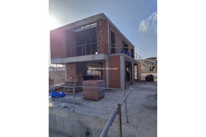 Image No.38-3 Bed Villa for sale