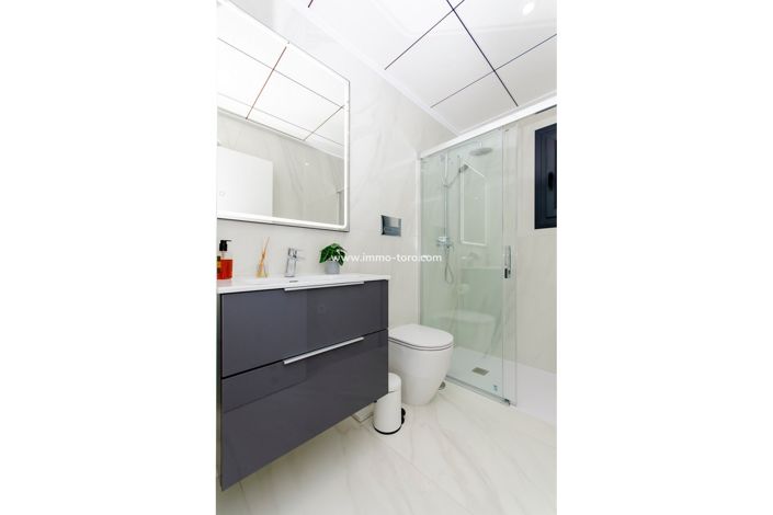 Image No.37-3 Bed Villa for sale