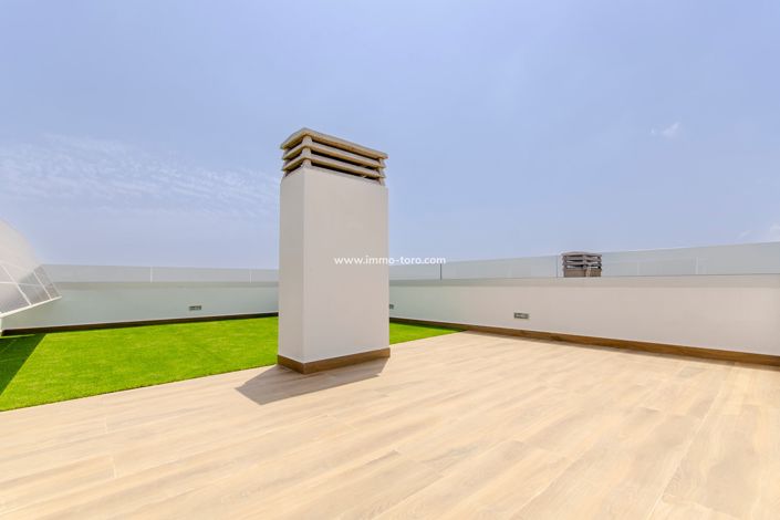 Image No.9-3 Bed Villa for sale