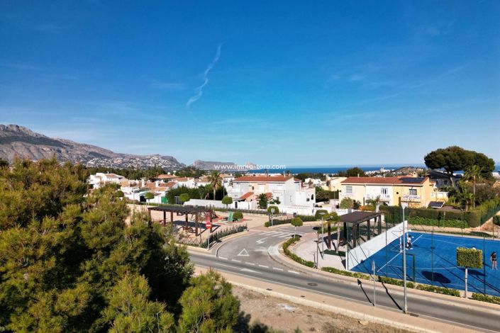 Image No.22-3 Bed Property for sale