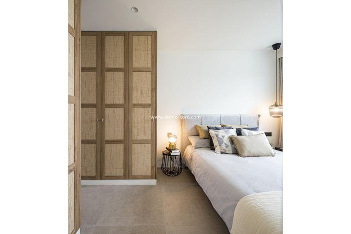 Image No.40-2 Bed Property for sale