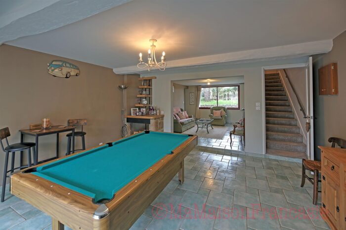 Image No.12-5 Bed House for sale