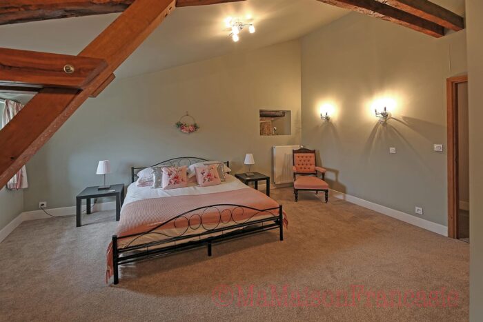 Image No.22-5 Bed House for sale