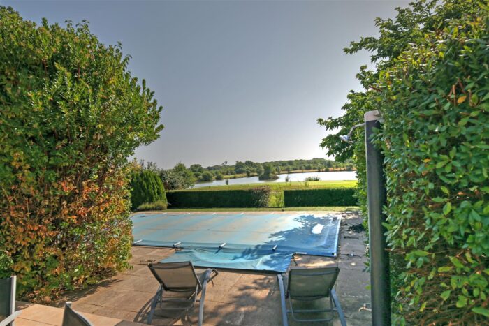 Image No.9-3 Bed House for sale