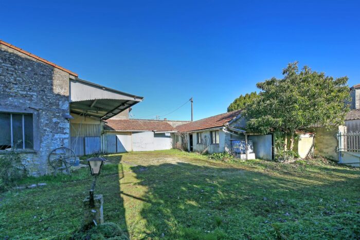 Image No.4-5 Bed House for sale