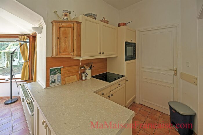 Image No.8-2 Bed Bungalow for sale