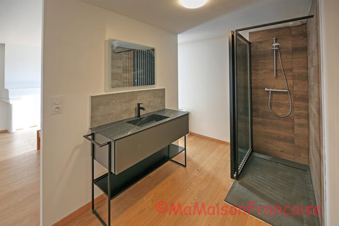 Image No.16-2 Bed House for sale