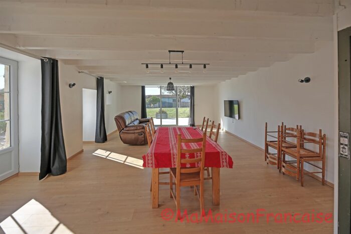 Image No.4-2 Bed House for sale