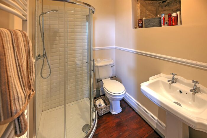 Image No.22-5 Bed House for sale