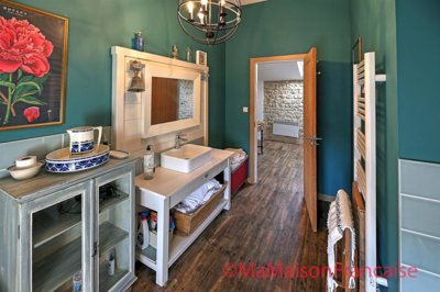 ymp78pl3-kcowyyvobzdcw-700x467