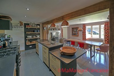 4u1nvjtaauuiixt3wm56ow-700x467