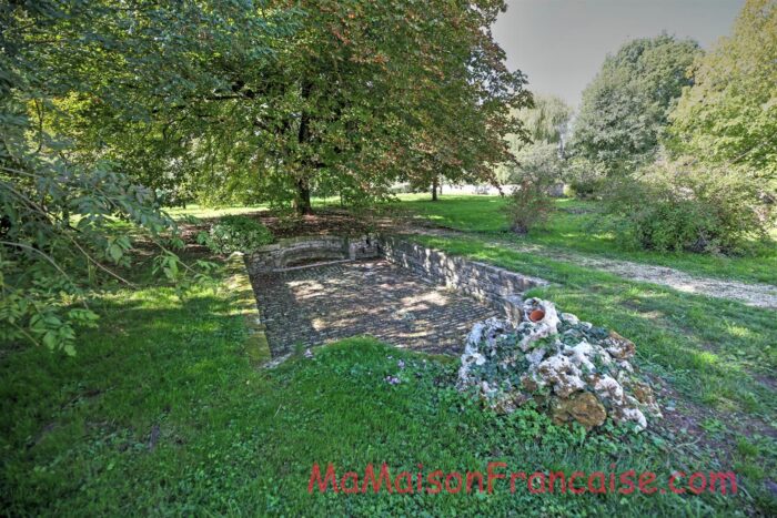 Image No.27-6 Bed House for sale