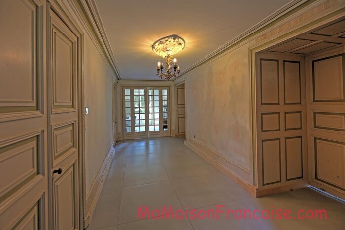 Image No.7-6 Bed House for sale