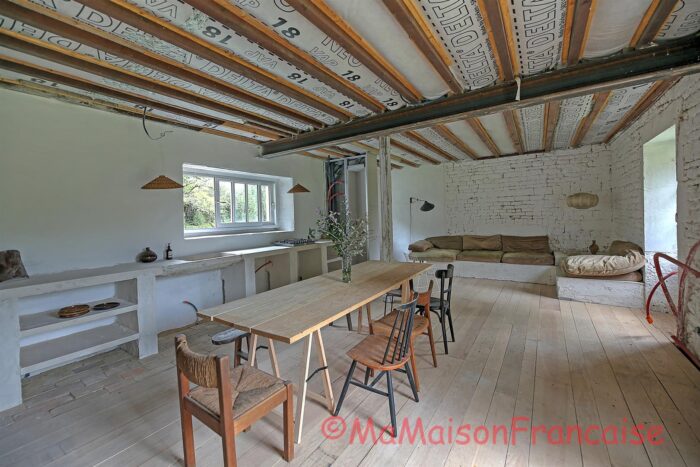 Image No.13-5 Bed Farmhouse for sale