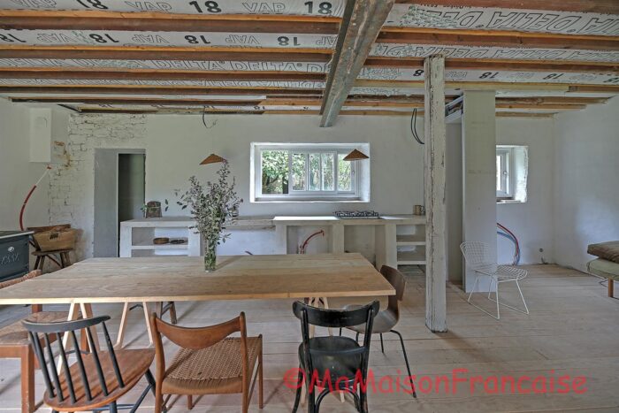 Image No.14-5 Bed Farmhouse for sale