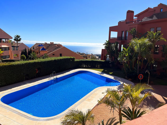 Image No.5-3 Bed Property for sale