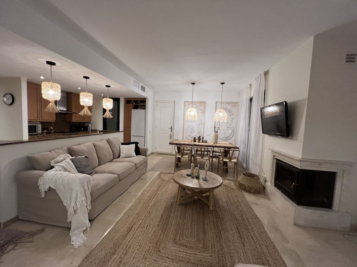 Image No.9-3 Bed Property for sale