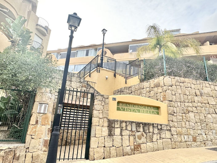 Image No.20-2 Bed Property for sale