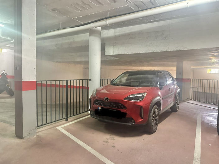 Image No.24-2 Bed Property for sale