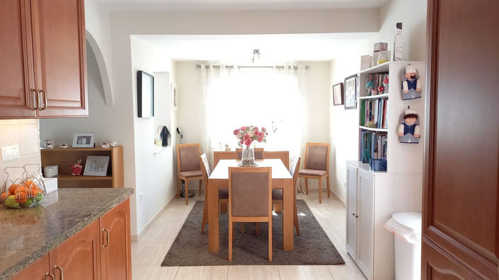 Image No.20-3 Bed Property for sale