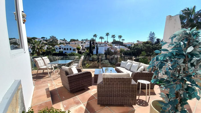 Image No.4-3 Bed Property for sale