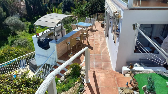 Image No.6-3 Bed Property for sale