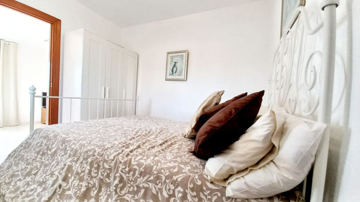 Image No.9-3 Bed Property for sale