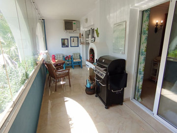 12-53013098fcab6c38b1379cd33298e050