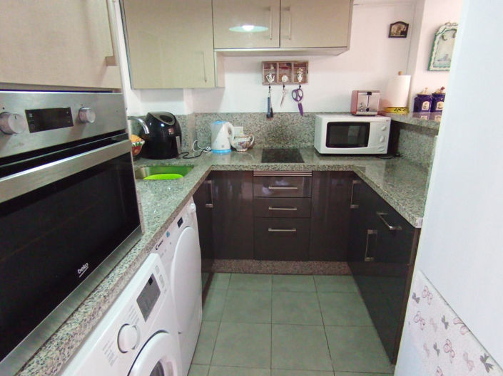 Image No.3-2 Bed Property for sale