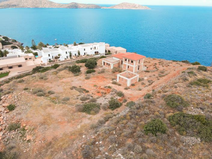 Image No.2-6 Bed Villa for sale