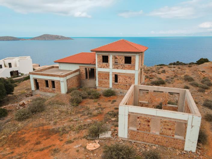 Image No.15-6 Bed Villa for sale