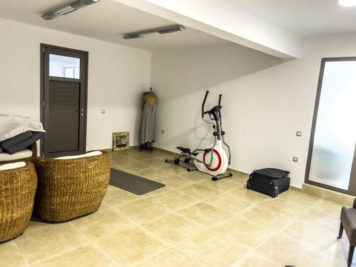 Image No.22-3 Bed Villa for sale