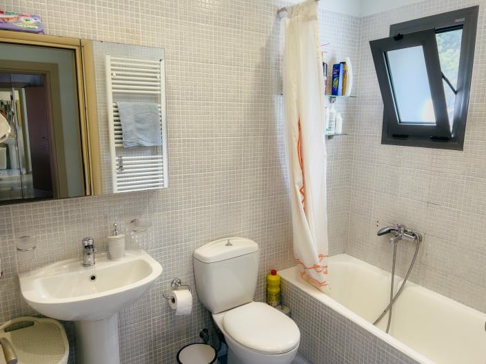 Image No.12-2 Bed Villa for sale