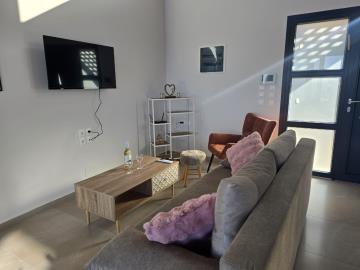 WhatsApp-Image-2025-09-17-at-11-12-24