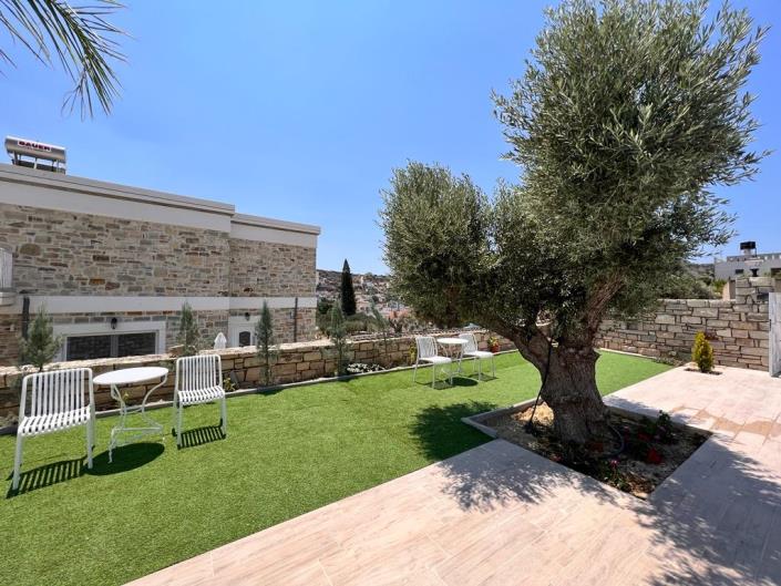 Image No.2-2 Bed Villa for sale