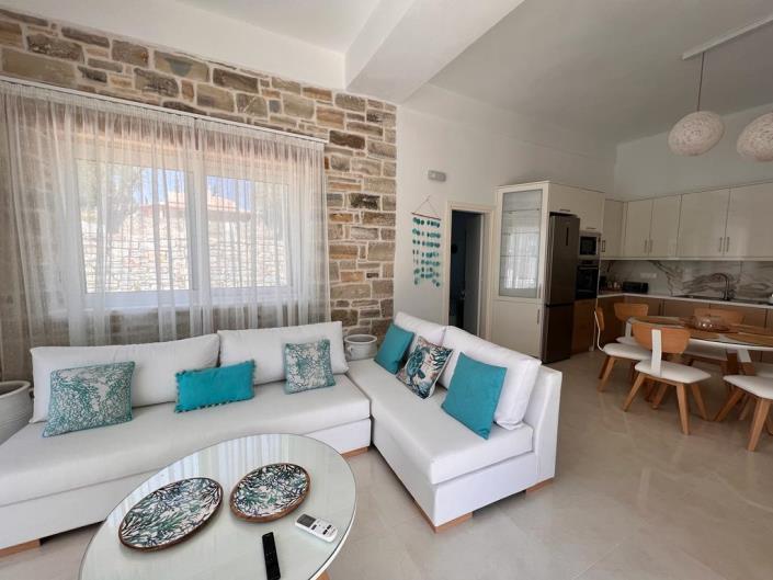 Image No.5-2 Bed Villa for sale