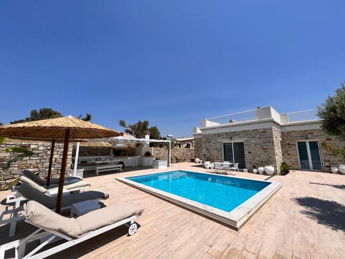 Image No.9-2 Bed Villa for sale