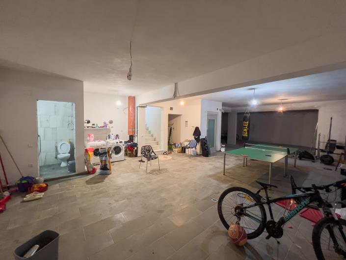 Image No.39-3 Bed House for sale