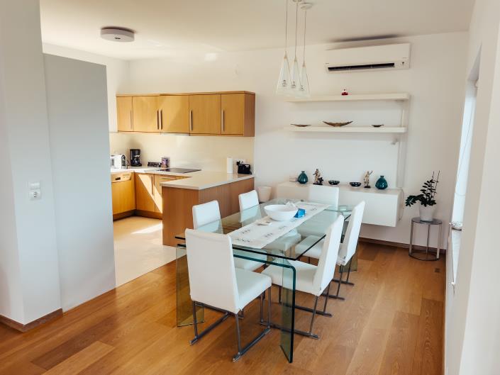 Image No.9-3 Bed Villa for sale