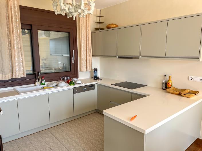 Image No.19-2 Bed Villa for sale